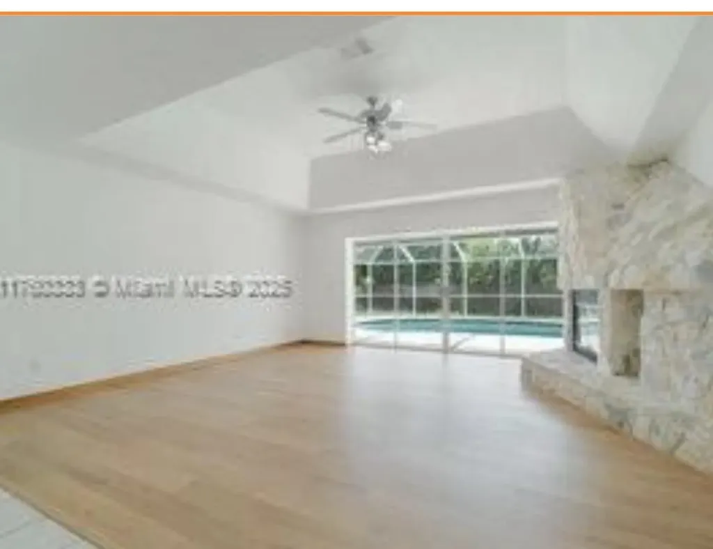 242 SE Duval Avenue Port St Lucie FL 34983