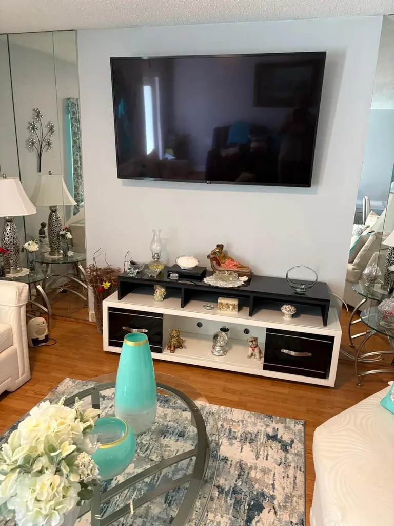 275 Monaco F Delray Beach FL 33446