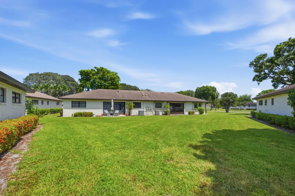 10325 Equestrian Drive Boynton Beach FL 33436