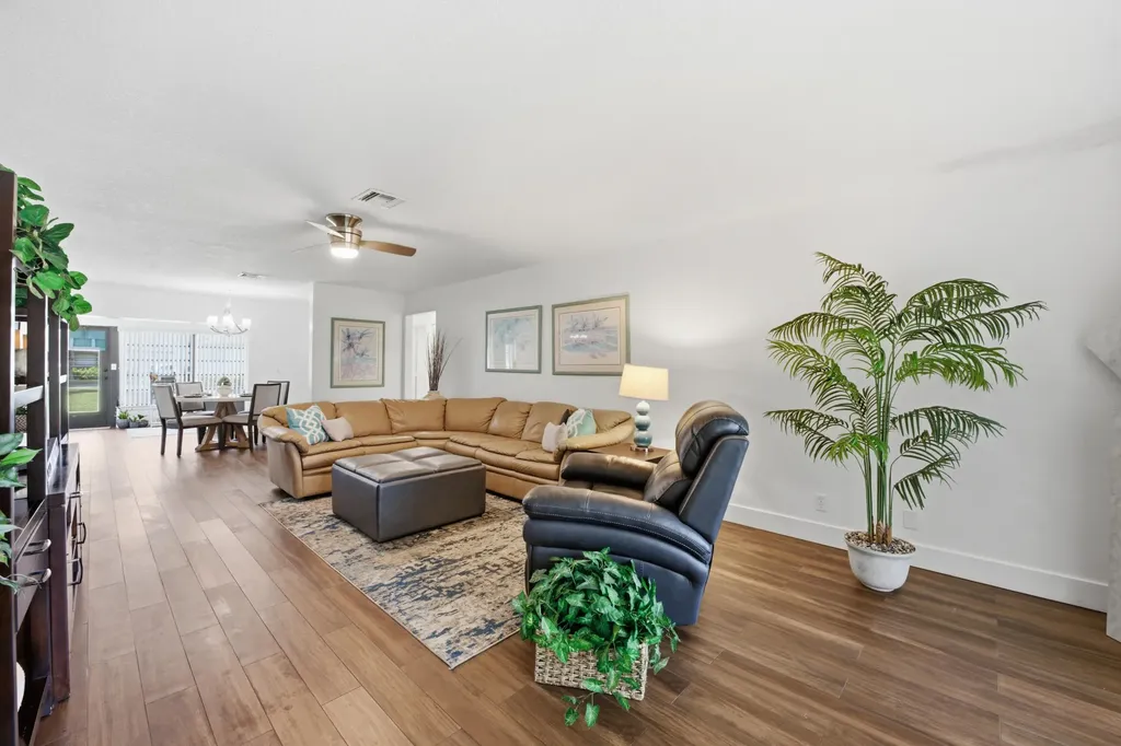 10325 Equestrian Drive Boynton Beach FL 33436