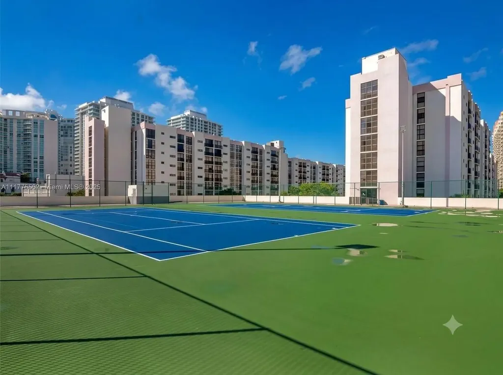 17021 N Bay Road Sunny Isles Beach FL 33160