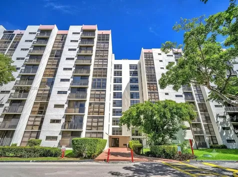 17021 N Bay Road Sunny Isles Beach FL 33160