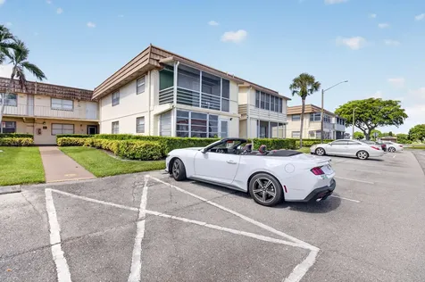 65 Saxony B Delray Beach FL 33446