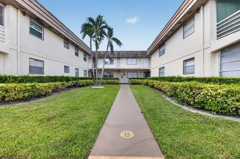 65 Saxony B Delray Beach FL 33446