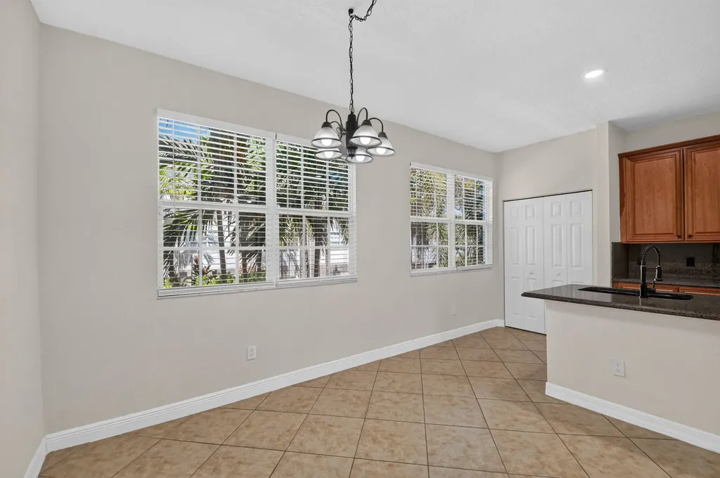 116 Ocean Cay Way Hypoluxo FL 33462