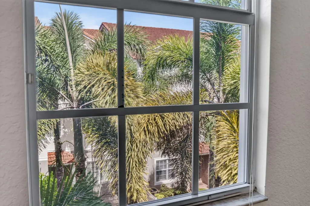 116 Ocean Cay Way Hypoluxo FL 33462