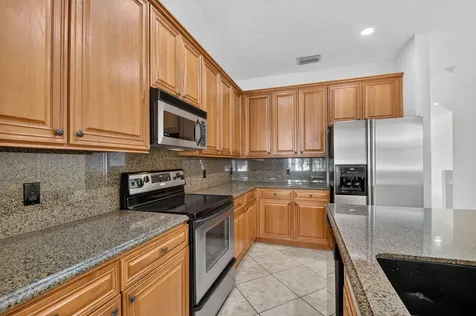 116 Ocean Cay Way Hypoluxo FL 33462