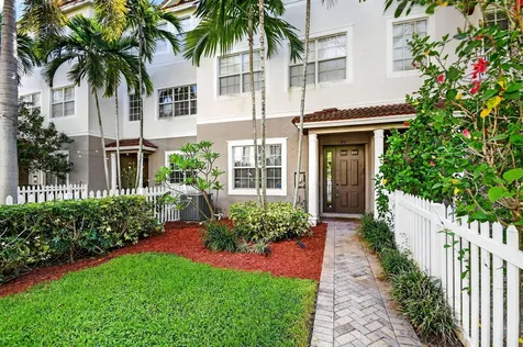 116 Ocean Cay Way Hypoluxo FL 33462