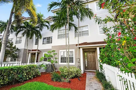 116 Ocean Cay Way Hypoluxo FL 33462