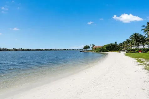 116 Ocean Cay Way Hypoluxo FL 33462