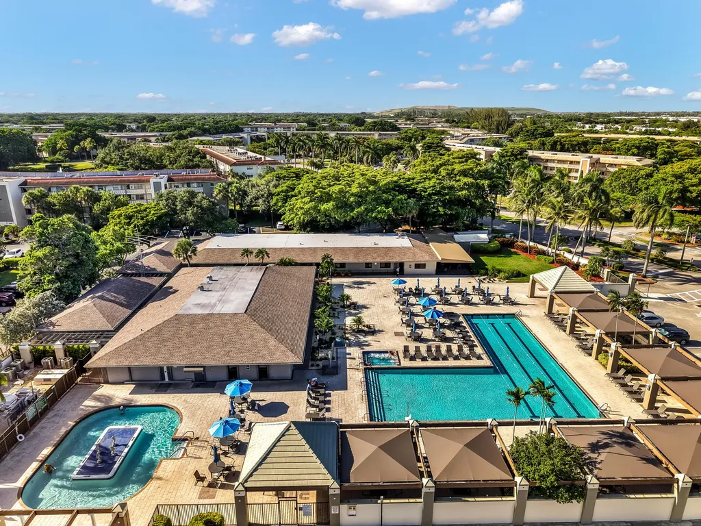 1501 Cayman Way Coconut Creek FL 33066