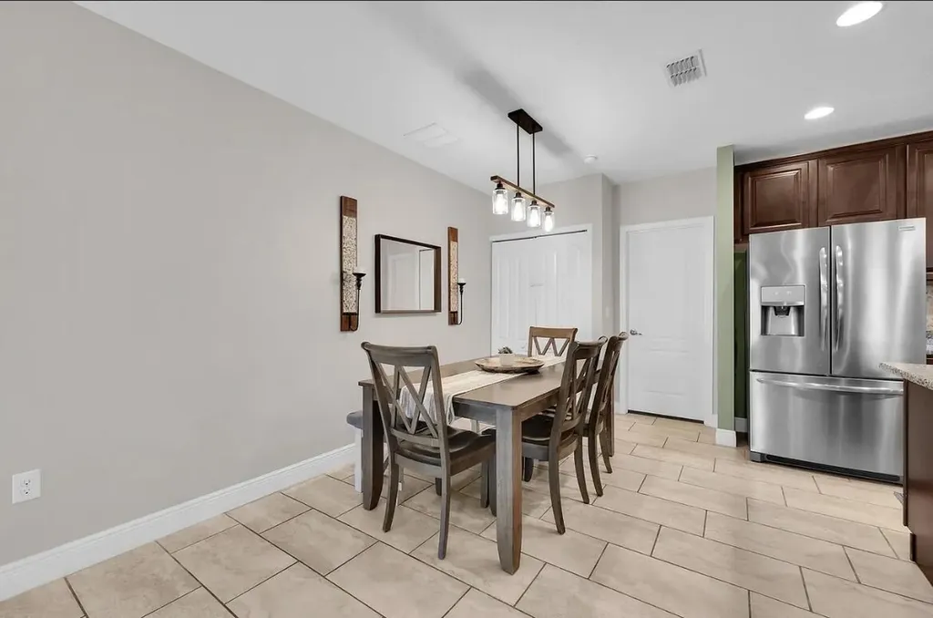 615 NW Monticello Place SW Port St Lucie FL 34986