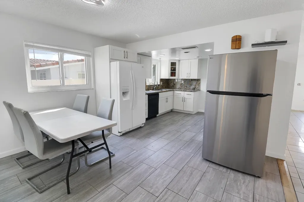 2233 NW 3rd Avenue Boca Raton FL 33431