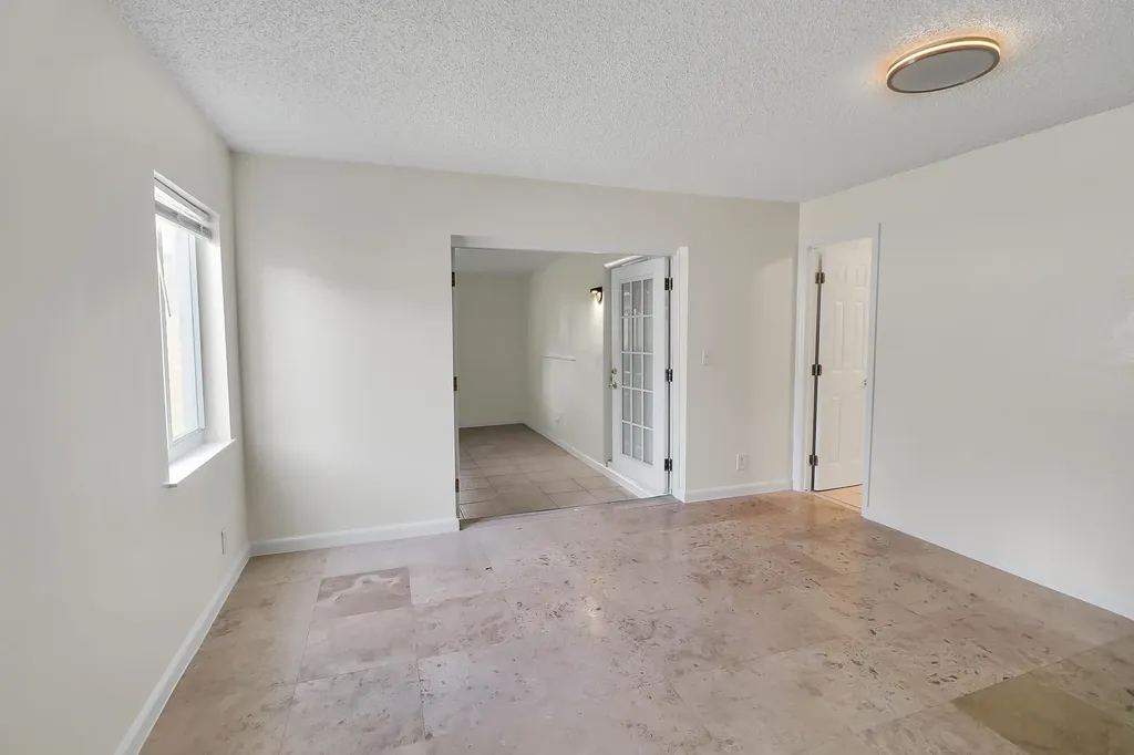 2233 NW 3rd Avenue Boca Raton FL 33431