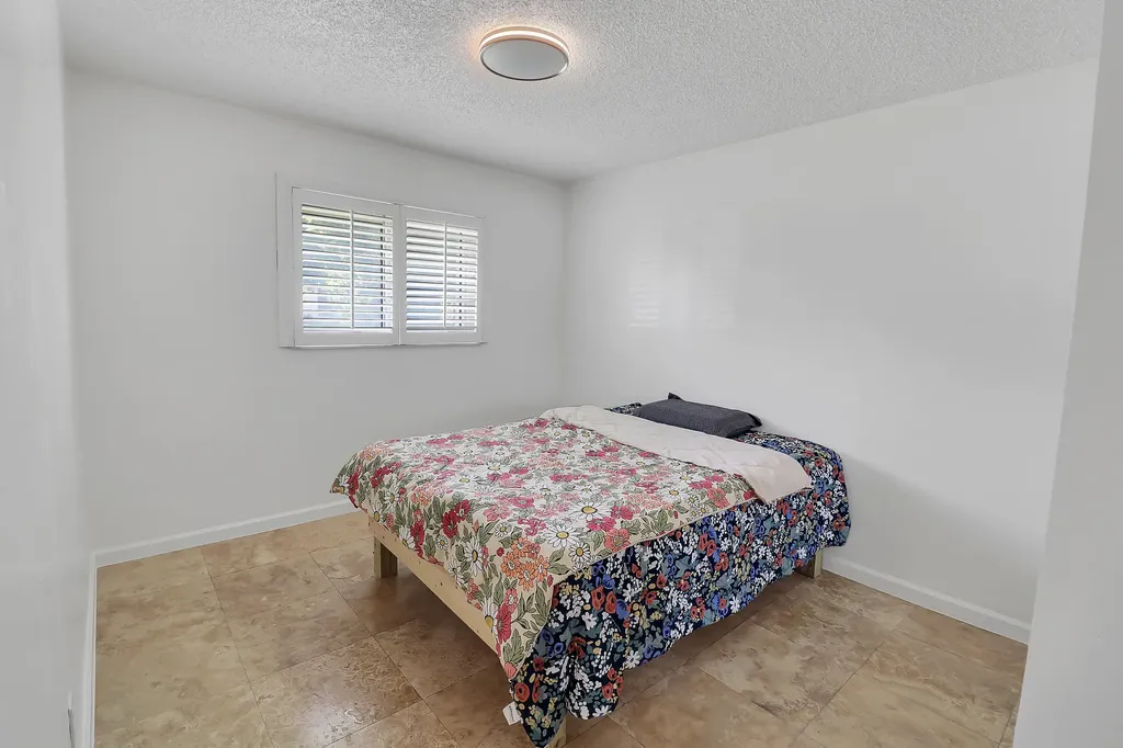 2233 NW 3rd Avenue Boca Raton FL 33431