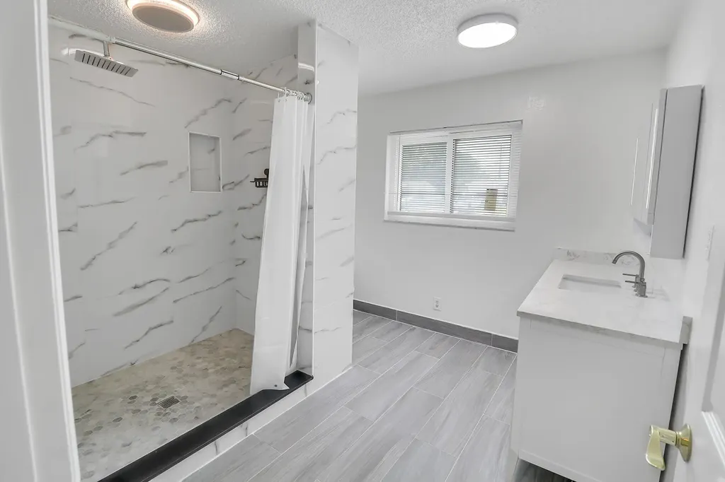 2233 NW 3rd Avenue Boca Raton FL 33431