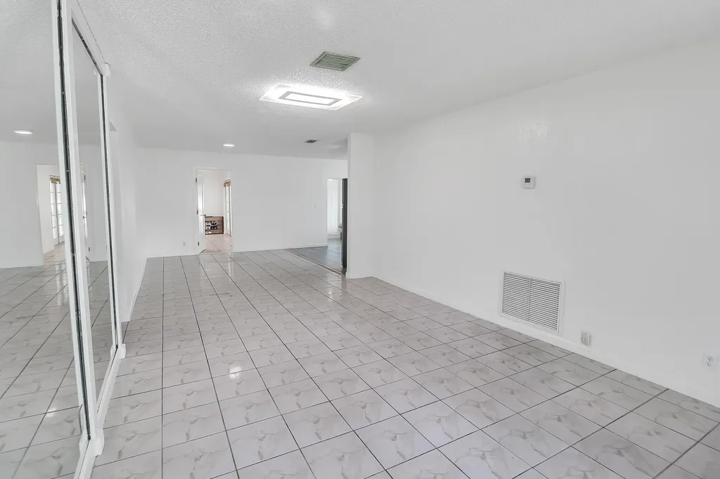2233 NW 3rd Avenue Boca Raton FL 33431