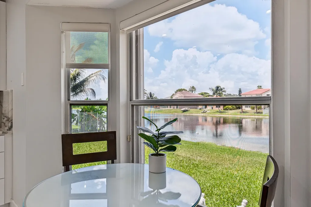 358 SW 188th Terrace Pembroke Pines FL 33029