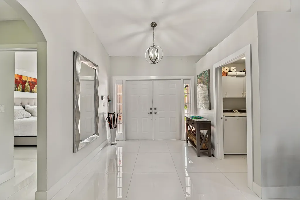 358 SW 188th Terrace Pembroke Pines FL 33029