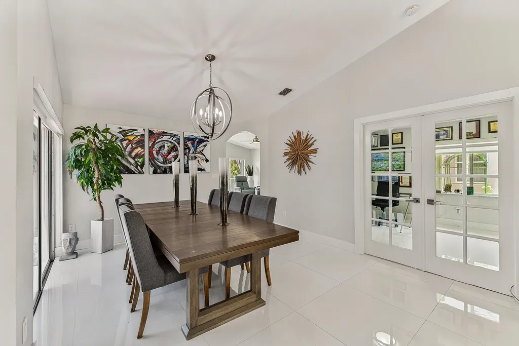 358 SW 188th Terrace Pembroke Pines FL 33029