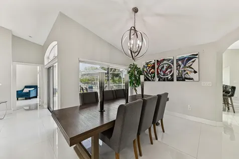 358 SW 188th Terrace Pembroke Pines FL 33029