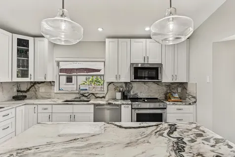 358 SW 188th Terrace Pembroke Pines FL 33029