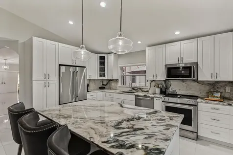 358 SW 188th Terrace Pembroke Pines FL 33029