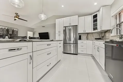 358 SW 188th Terrace Pembroke Pines FL 33029