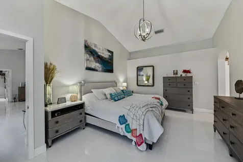 358 SW 188th Terrace Pembroke Pines FL 33029