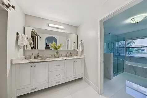 358 SW 188th Terrace Pembroke Pines FL 33029