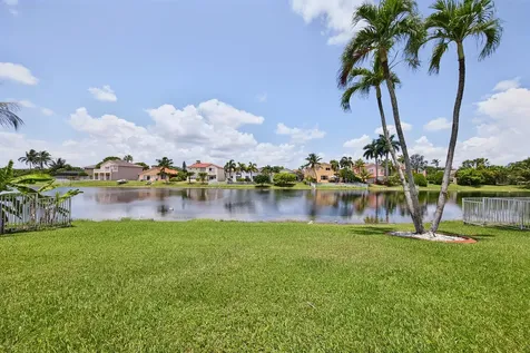 358 SW 188th Terrace Pembroke Pines FL 33029