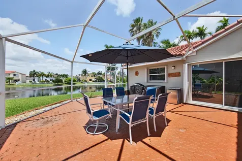 358 SW 188th Terrace Pembroke Pines FL 33029