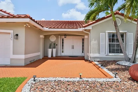 358 SW 188th Terrace Pembroke Pines FL 33029