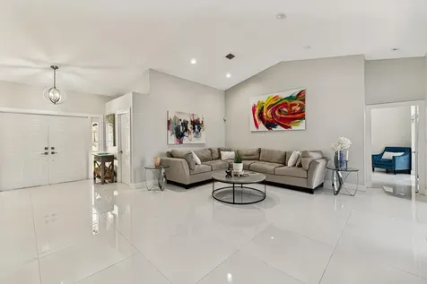 358 SW 188th Terrace Pembroke Pines FL 33029