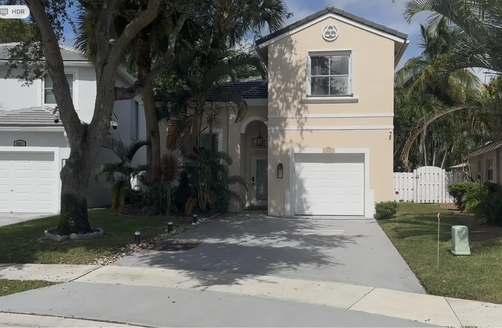 5655 La Quinta Court Lake Worth FL 33463
