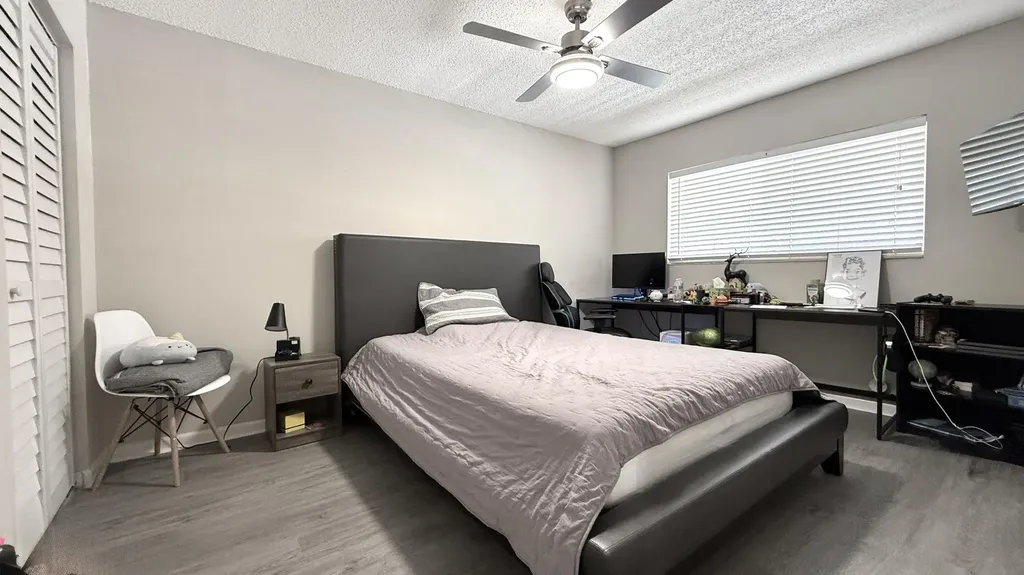 2925 SW 22nd Avenue Delray Beach FL 33445