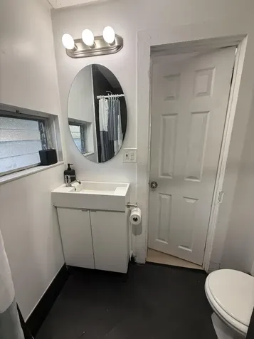 51 SW 13th Street Dania Beach FL 33004