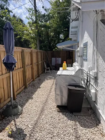 51 SW 13th Street Dania Beach FL 33004