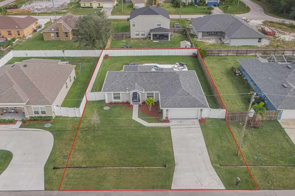 5435 NW Crista Street Port St Lucie FL 34986