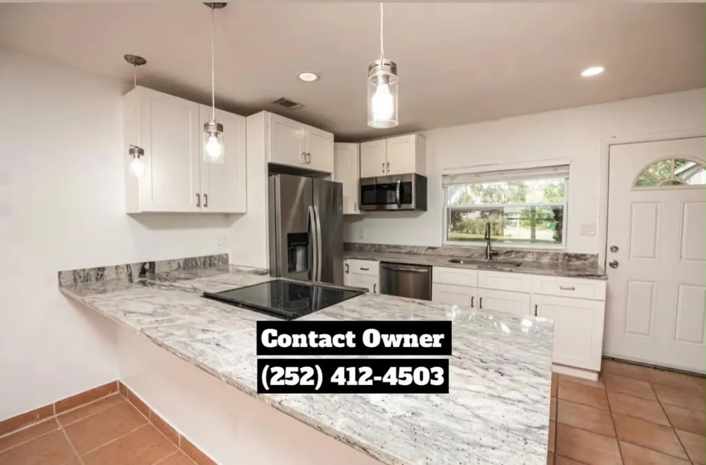 400 SW Ruffner Court Port St Lucie FL 34953