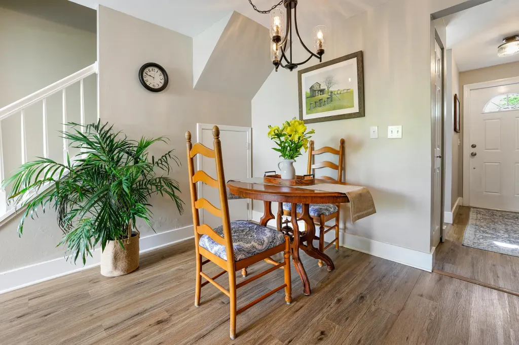 108 Old English Court Jupiter FL 33458