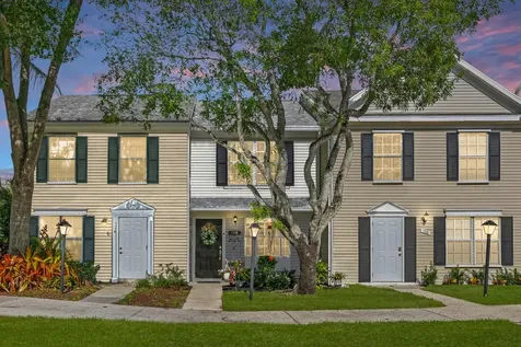 108 Old English Court Jupiter FL 33458