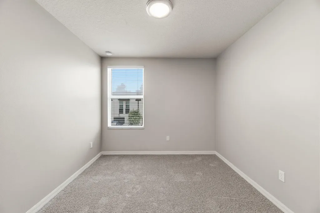 4046 Hot Springs Avenue Palm Springs FL 33461