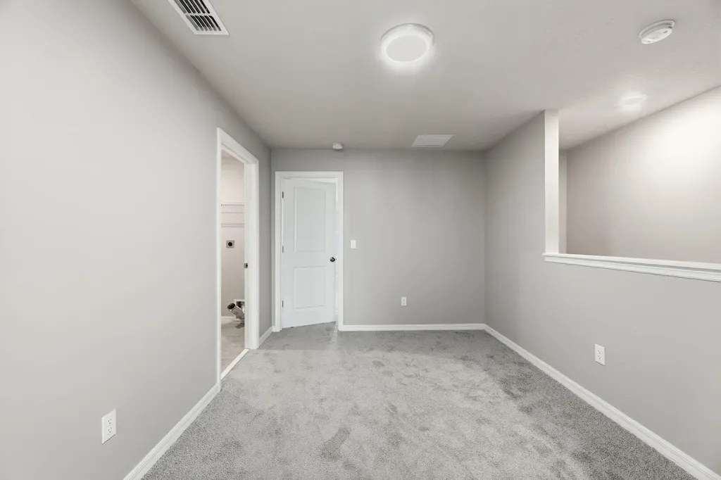 4046 Hot Springs Avenue Palm Springs FL 33461