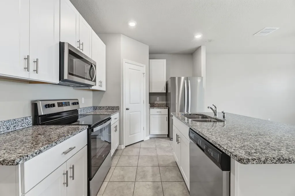 4046 Hot Springs Avenue Palm Springs FL 33461