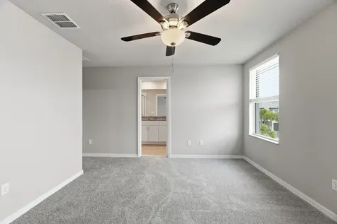 4046 Hot Springs Avenue Palm Springs FL 33461