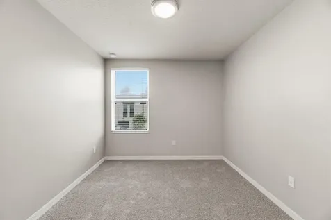 4046 Hot Springs Avenue Palm Springs FL 33461