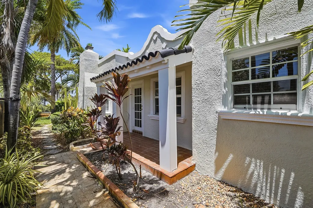 1658 Jackson Street Hollywood FL 33020