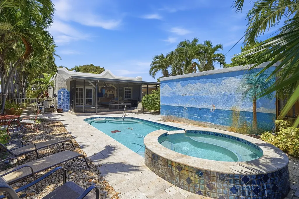 1658 Jackson Street Hollywood FL 33020