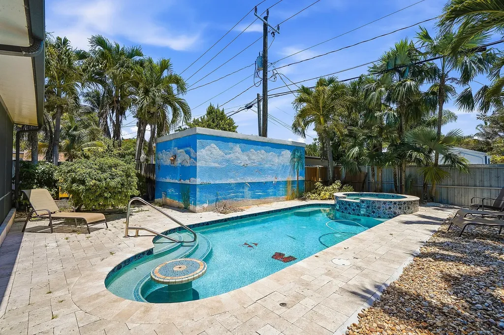 1658 Jackson Street Hollywood FL 33020